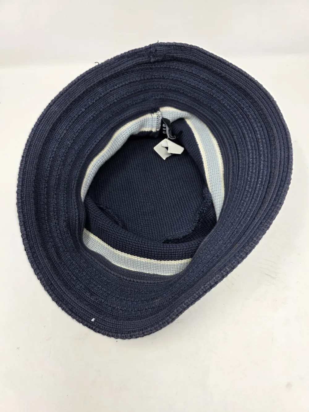 NWT Vintage Y2K GAP Knit Bucket Hat Navy Blue Striped Band 90s